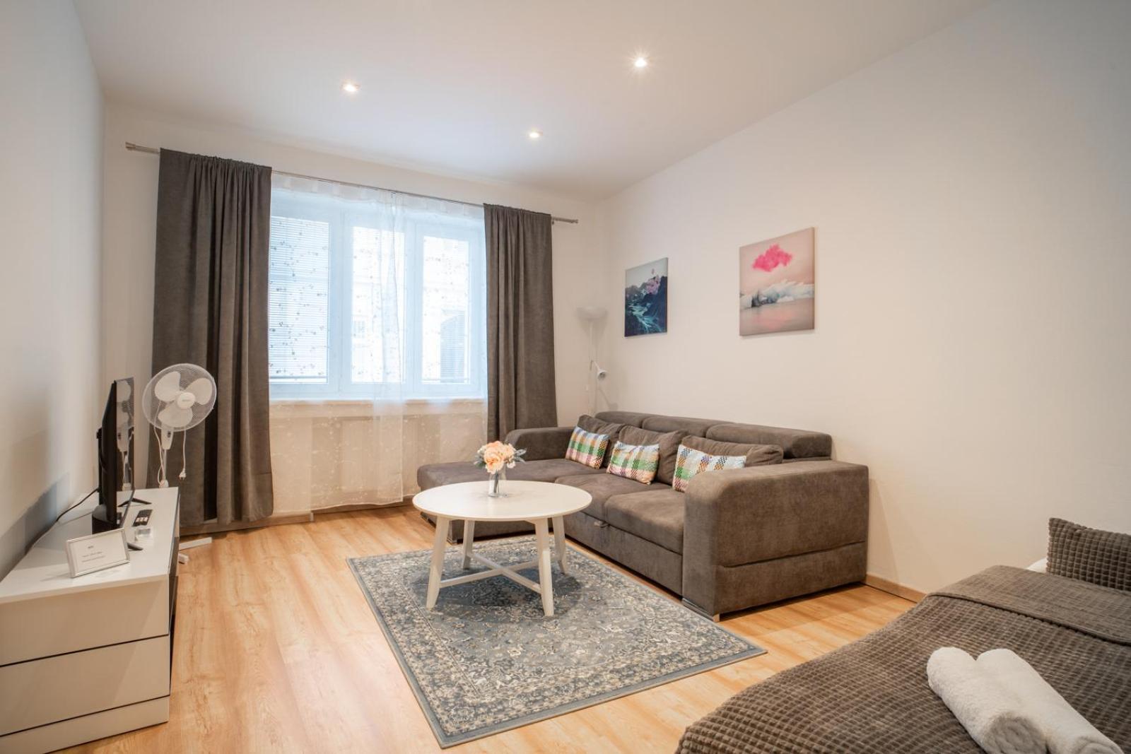 Sukromny Staromestsky Apartman V Uzasnej Lokalite/Cozy Old-Town Apartment In A Great Neighborhood Братислава Екстер'єр фото